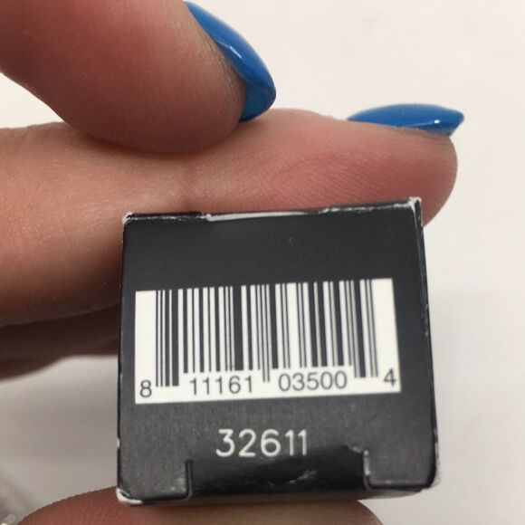 New Butter London Lippy Lip Scrub Sugar Treatment - Picture 6 of 11